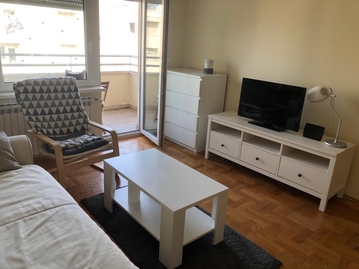 Apartment Maris - Free Parking ซาเกร็บ ภายนอก รูปภาพ